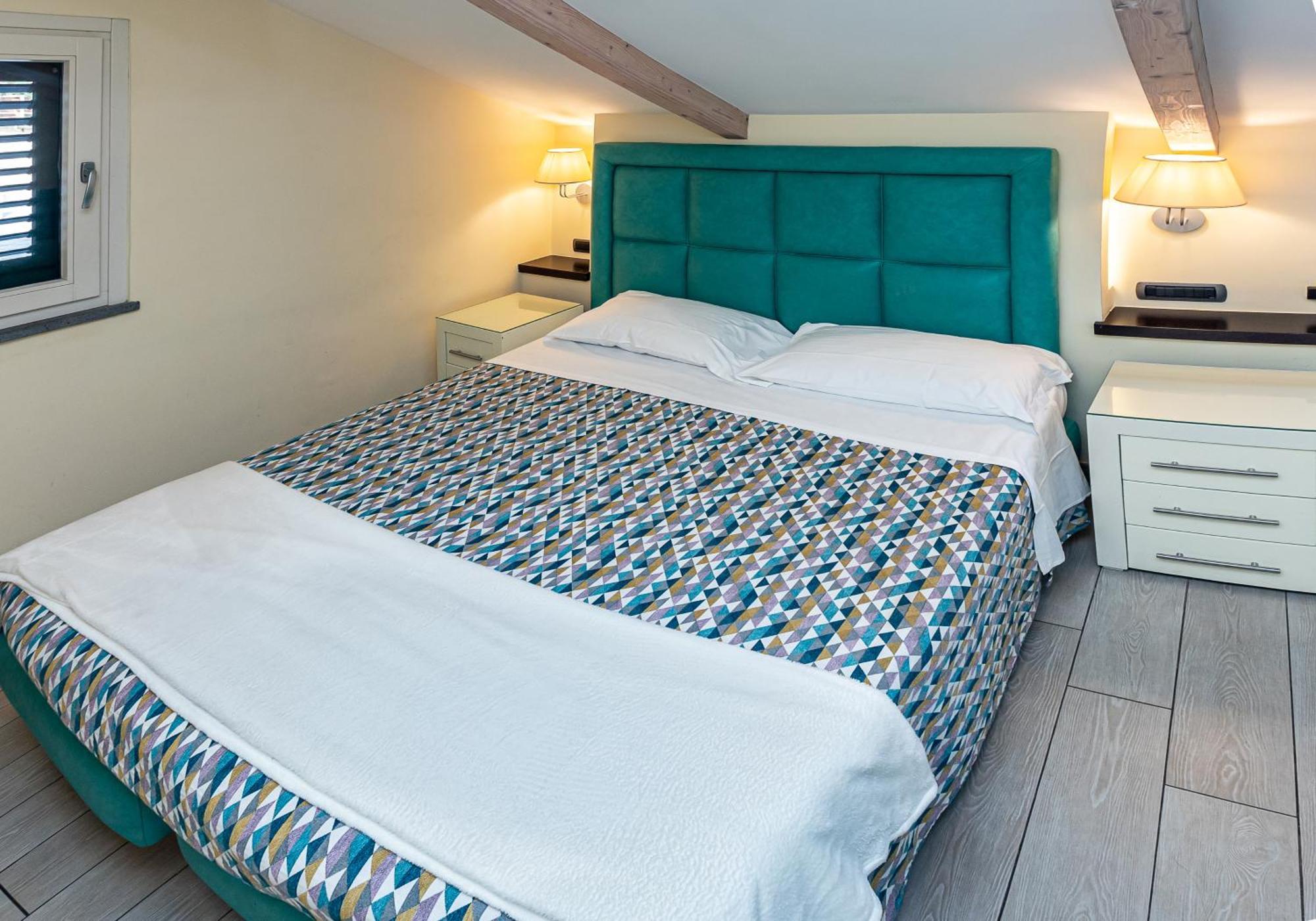 Blurooms Affittacamere Sorrento